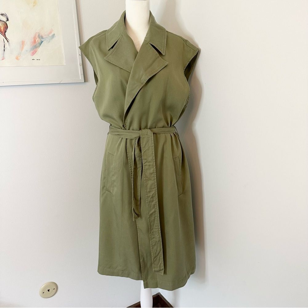 Tahari olive green trench coat style wrap dress sleeveless collared size large
